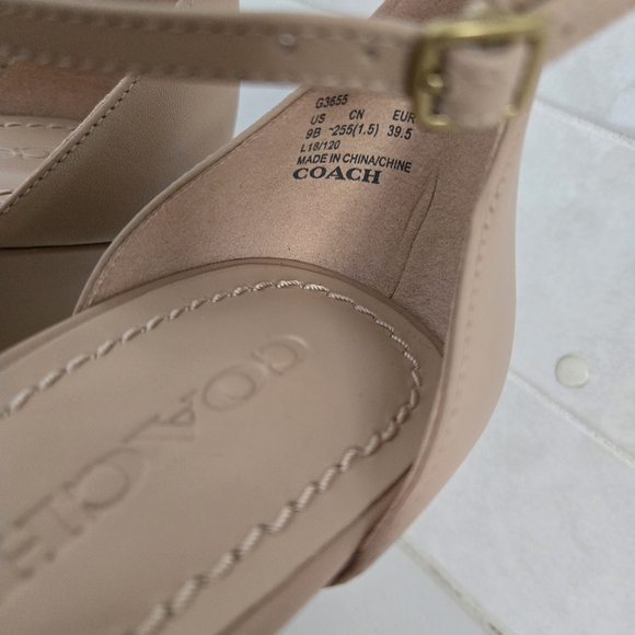 COACH Women's Odetta Wedge Sandals Leather Nude Tan Ankle Strap Open-Toe Size 9 - Picture 6 of 11